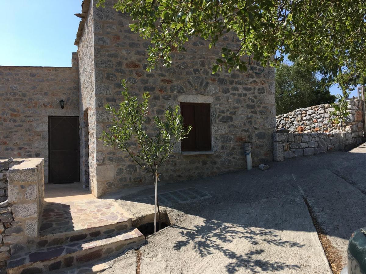 Peace In The Wildest Landscape Of Mani Vila Láyia Exterior foto